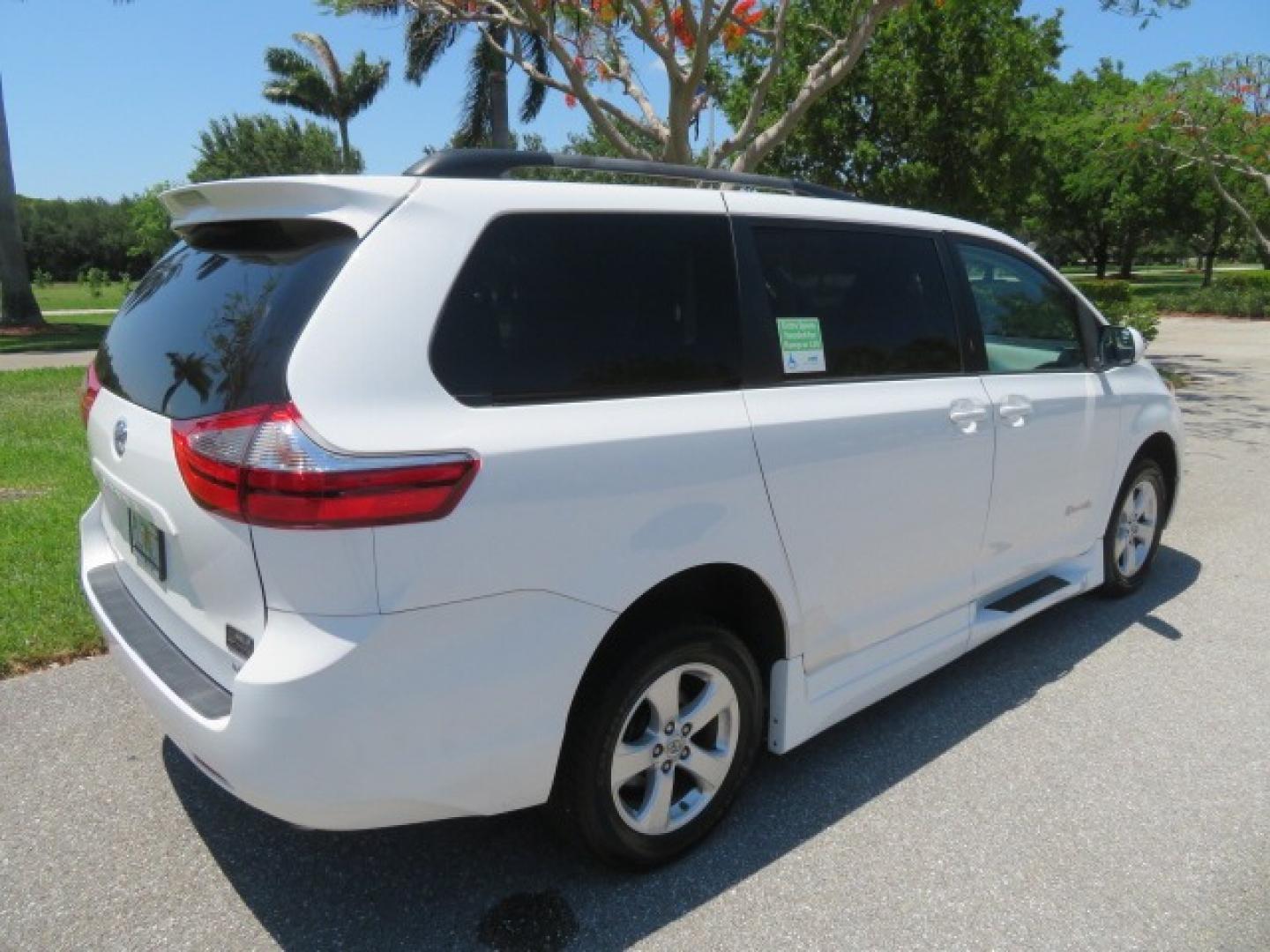 2016 White /Gray Toyota Sienna (5TDKK3DC8GS) , located at 4301 Oak Circle #19, Boca Raton, FL, 33431, (954) 561-2499, 26.388861, -80.084038 - You are looking at Gorgeous Low Mileage 2016 Toyota Sienna LE Braunability XT Handicap Van Wheelchair Van Conversion Van with 26K Original Miles, Power Side Entry Ramp with Kneeling Van Function, Passenger Side Quick Lock System (same as ez lock), Quick Release Front Seats, Floor with L Tracks, Leat - Photo#25